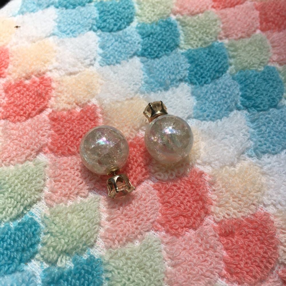 🔴3 for $10 Diamond orb earrings